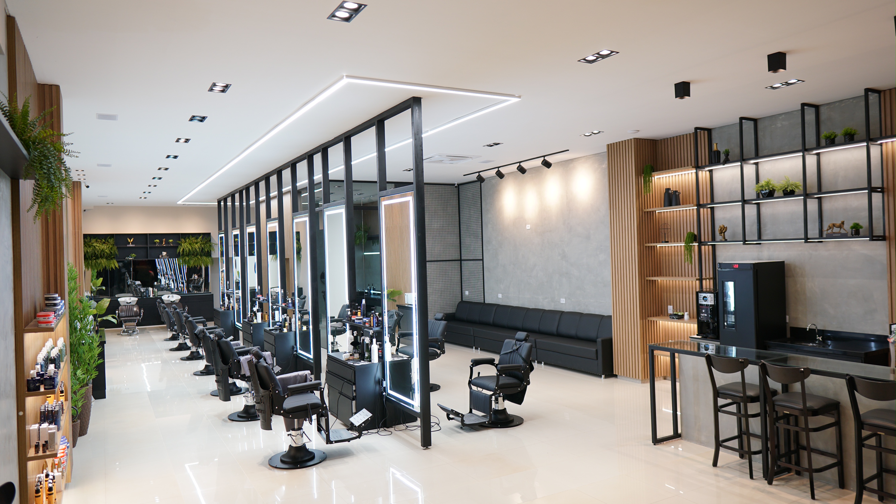Interior de luxo GW Barbearia